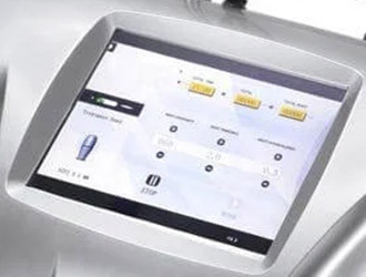 7-inch touch screen. The operator can easily control with the large touch screen.